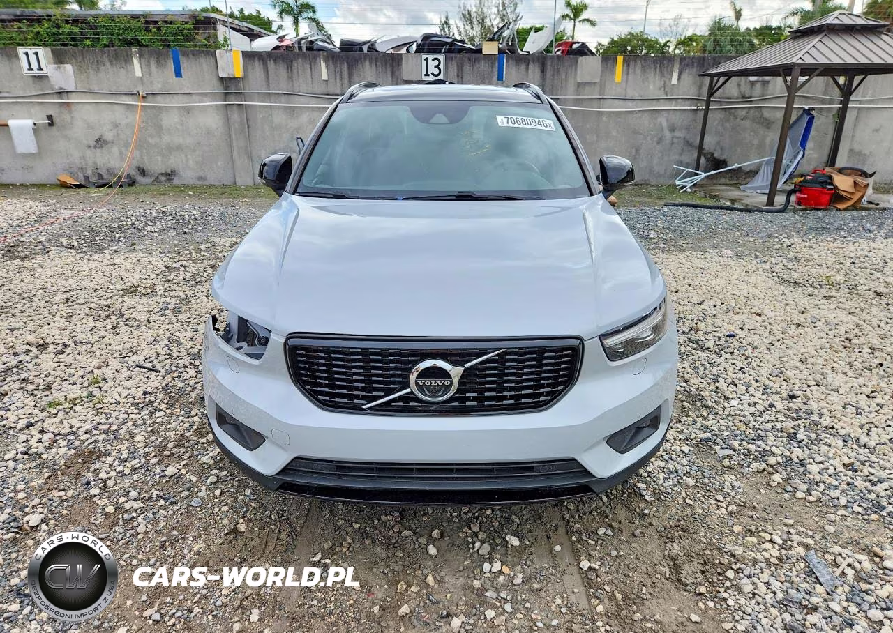 2021 Volvo Xc40 T5 R-Design VIN:YV4162UM7M2482856 - 5