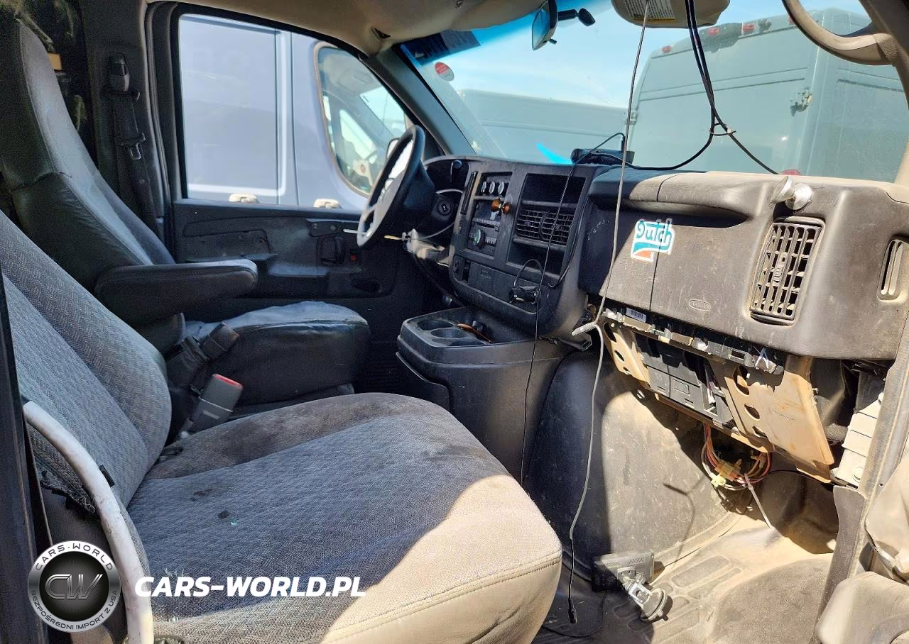 2008 Chevrolet Express VIN:1GCFG154681205500 - 11