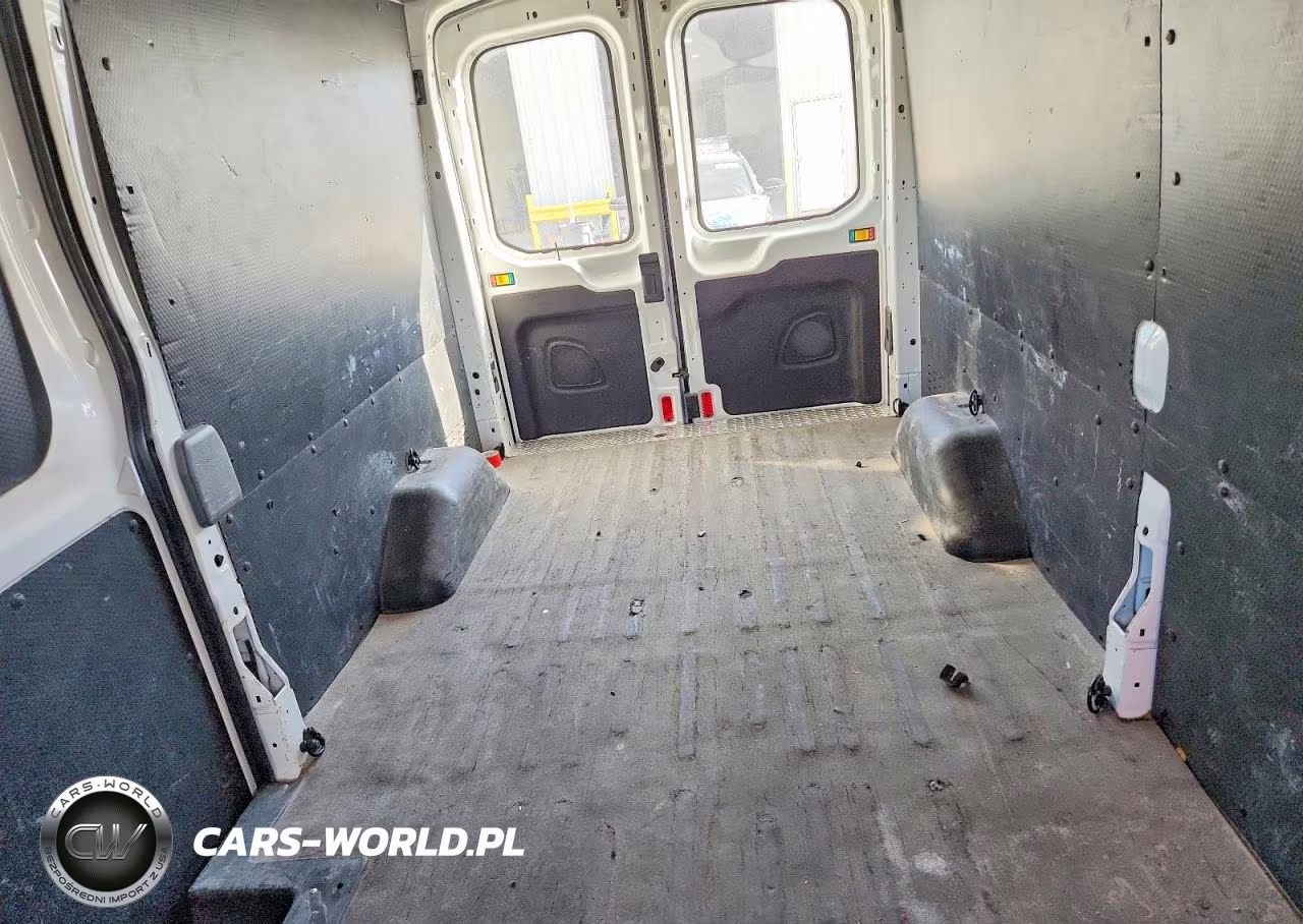 2020 Ford Transit T-250 VIN:1FTBR1C80LKA51173 - 10