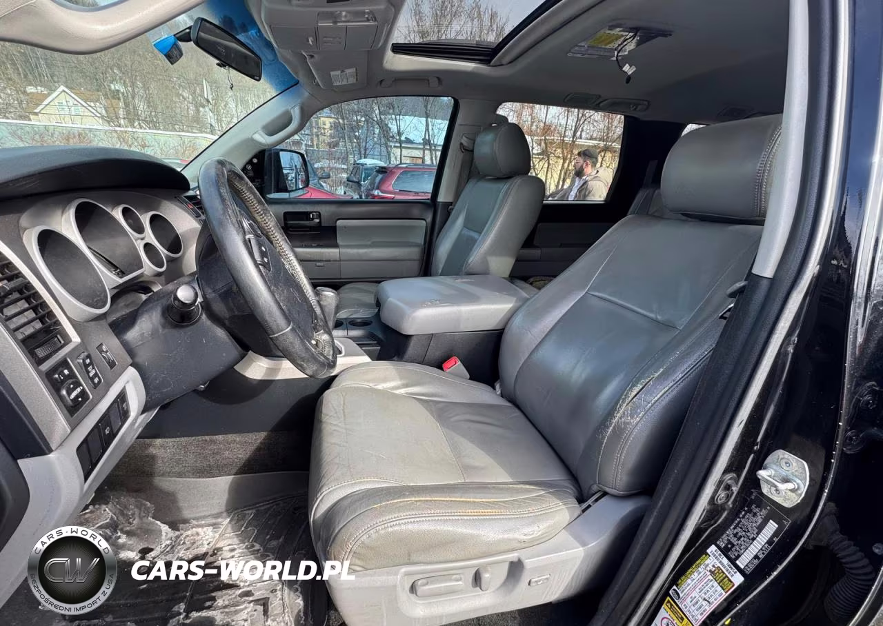 2012 Toyota Sequoia Sr5 VIN:5TDBM5G17CS002449 - 5