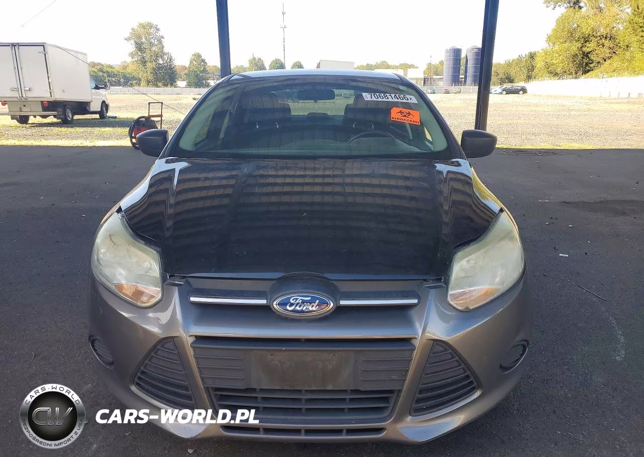 2014 Ford Focus S VIN:1FADP3E28EL225044 - 5