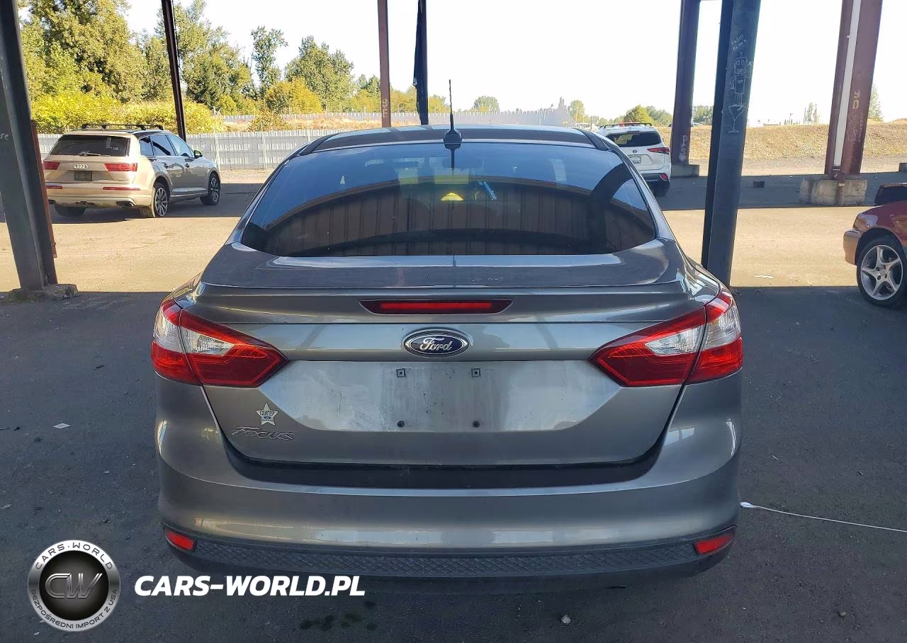 2014 Ford Focus S VIN:1FADP3E28EL225044 - 6