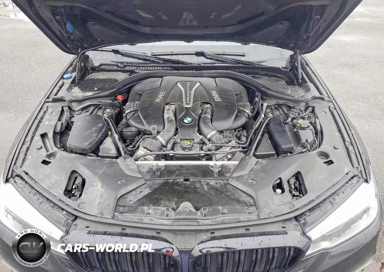 2018 BMW M550Xi VIN:WBAJB9C58JB035348 - 11