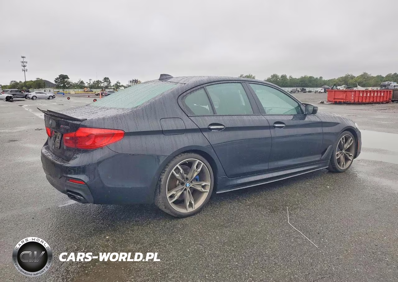 2018 BMW M550Xi VIN:WBAJB9C58JB035348 - 3