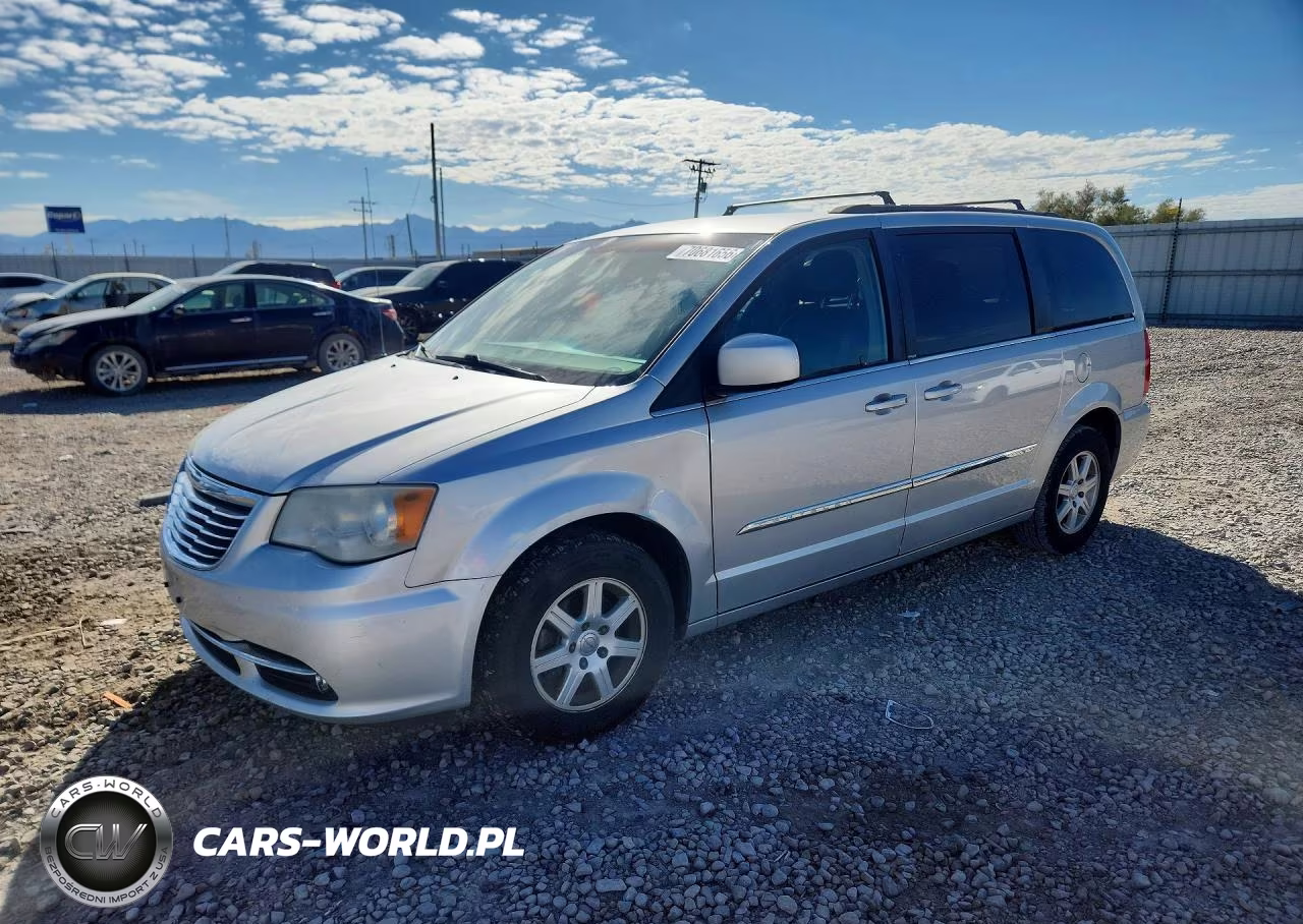 2012 Chrysler Town & Country Touring