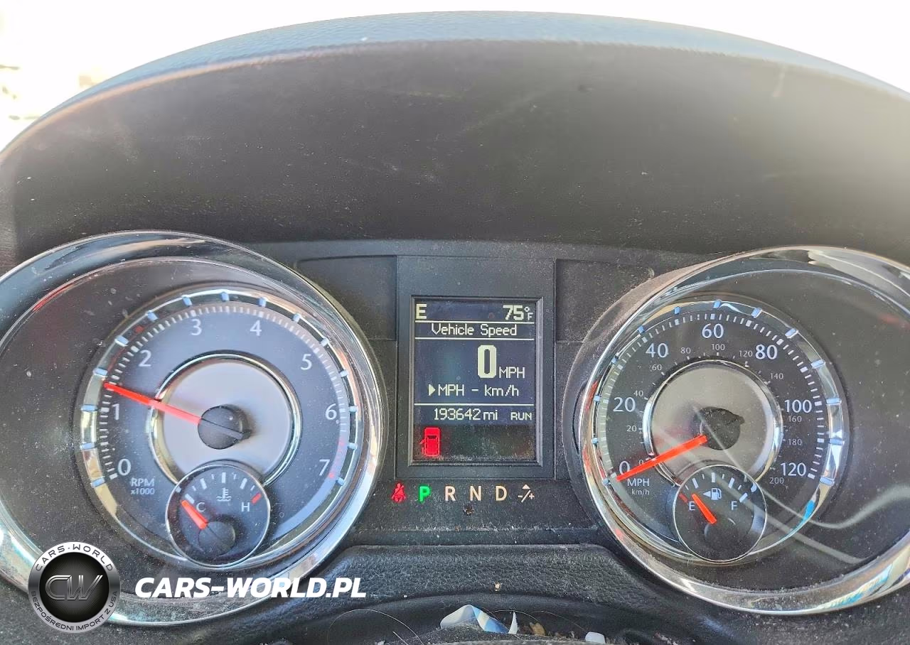 2012 Chrysler Town & Country Touring VIN:2C4RC1BG4CR289098 - 9