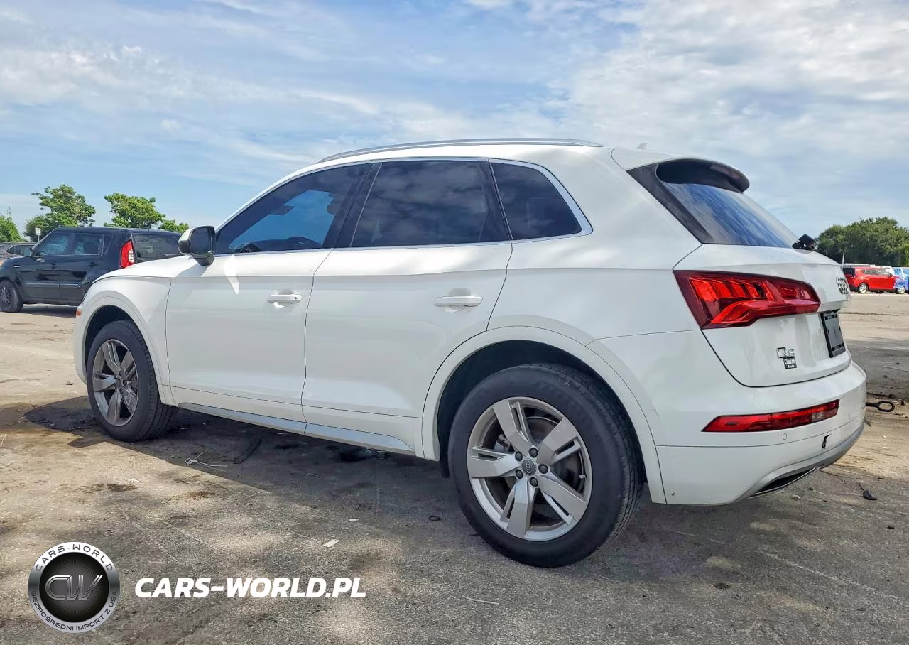 2018 Audi Q5 Premium Plus VIN:WA1BNAFYXJ2240962 - 2