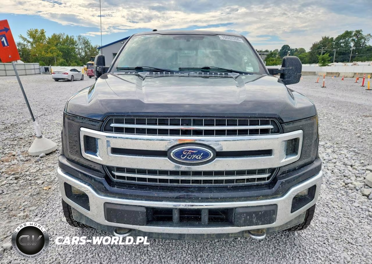 2018 Ford F150 Super Cab VIN:1FTFX1EGXJFD82330 - 5