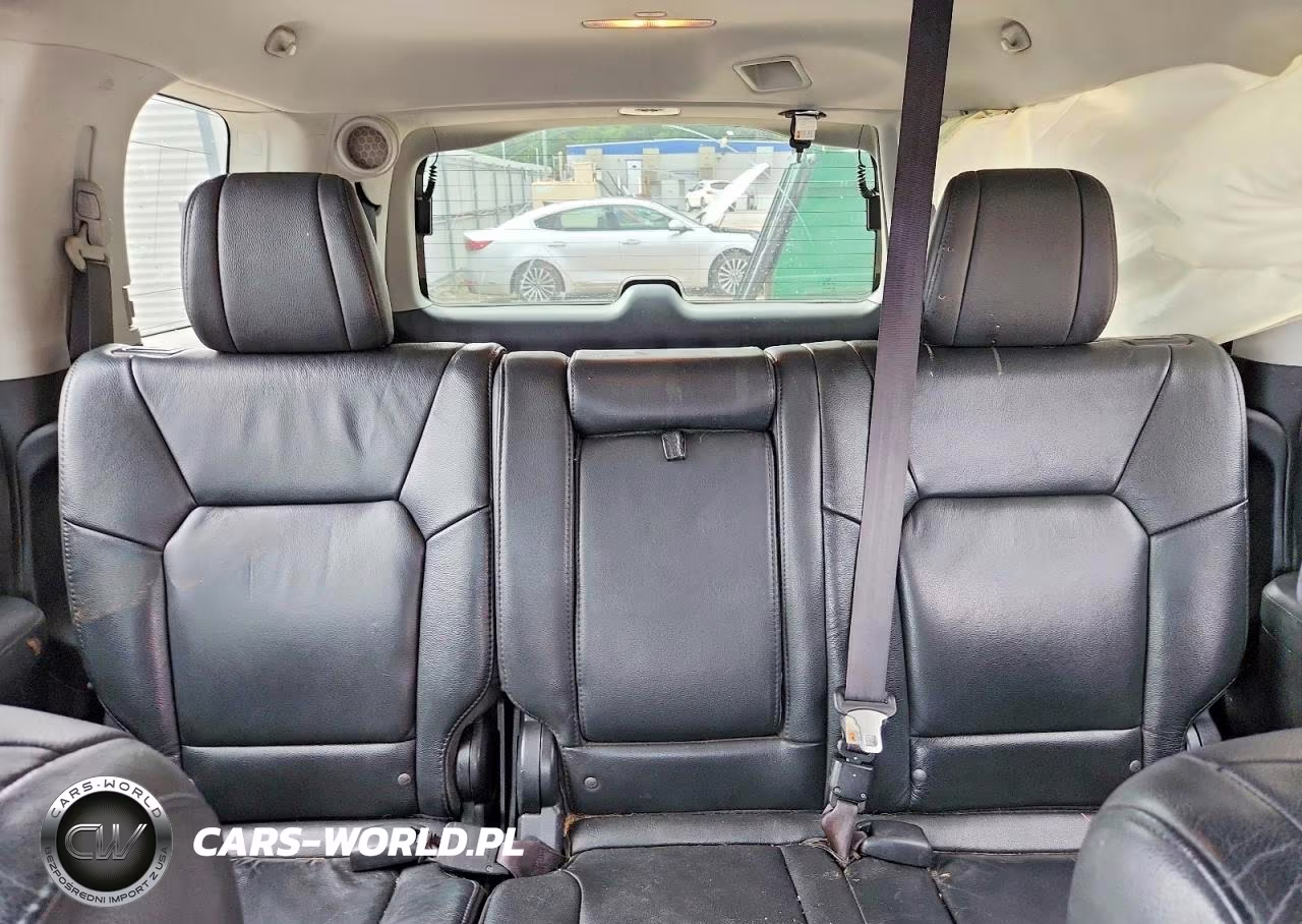 2015 Honda Pilot Touring VIN:5FNYF4H90FB041377 - 10