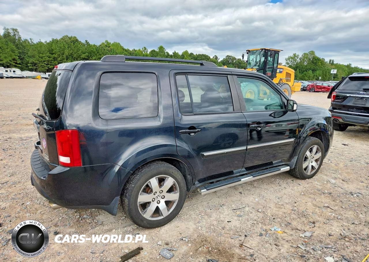 2015 Honda Pilot Touring VIN:5FNYF4H90FB041377 - 3