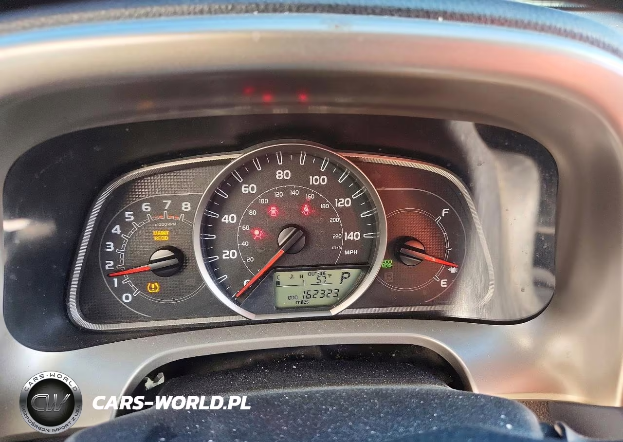 2015 Toyota Rav4 Le VIN:JTMZFREV4FD073064 - 9