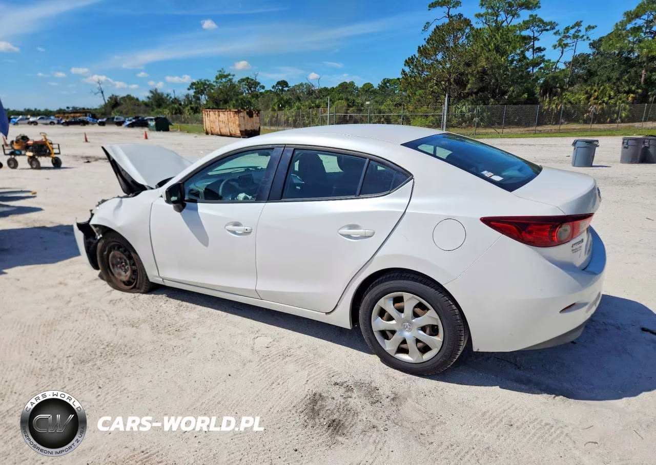 2018 Mazda 3 Sport VIN:3MZBN1U77JM241802 - 2
