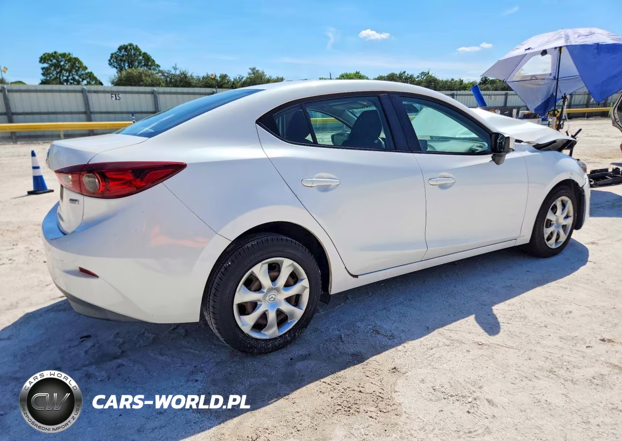 2018 Mazda 3 Sport VIN:3MZBN1U77JM241802 - 3