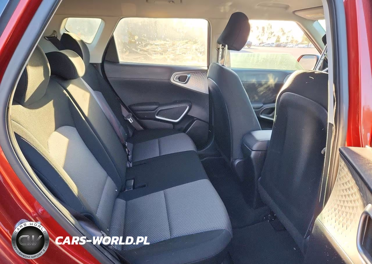 2020 Kia Soul X-Line VIN:KNDJ23AU2L7075845 - 10
