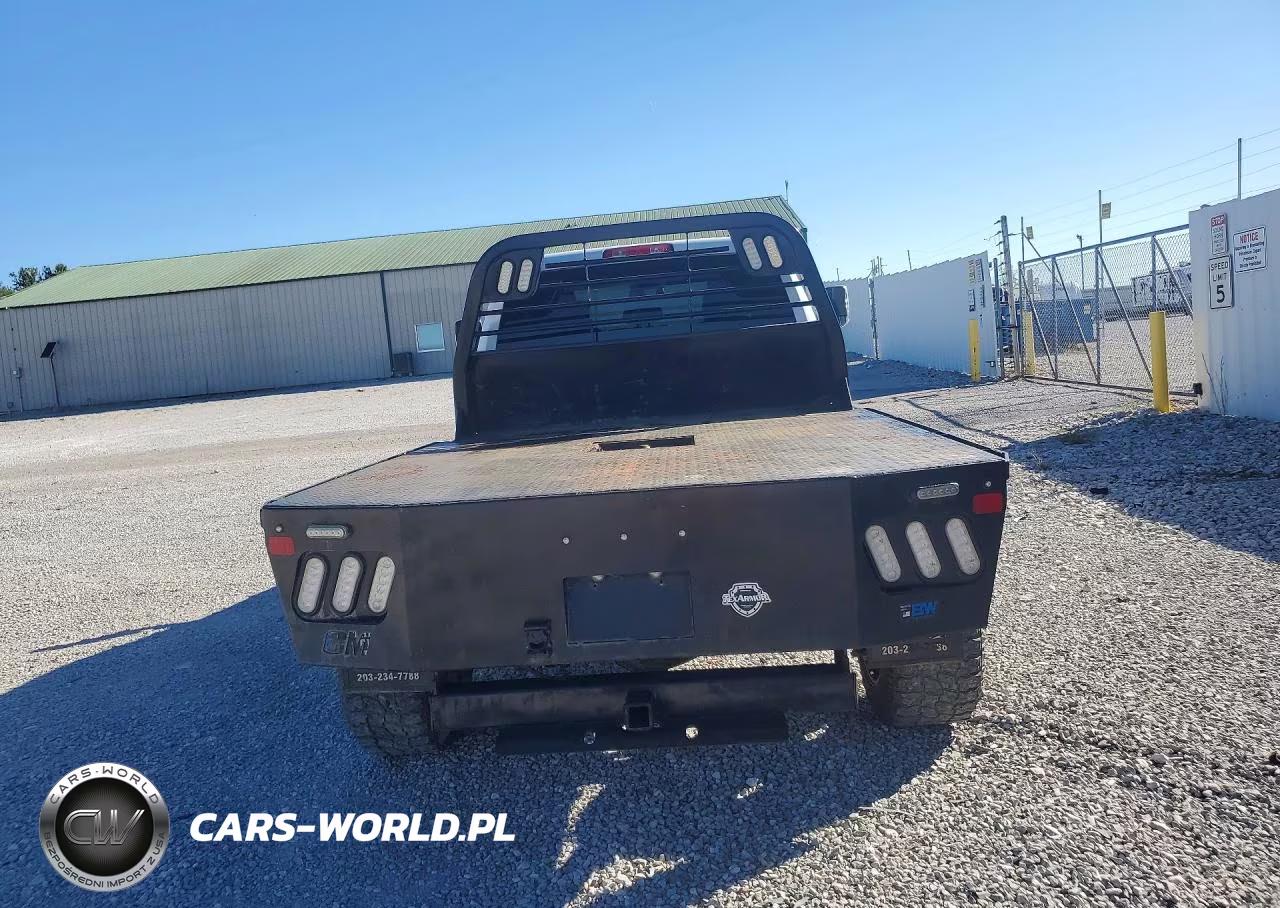 2018 Ram 3500 Laramie VIN:3C63R3JL2JG335567 - 6
