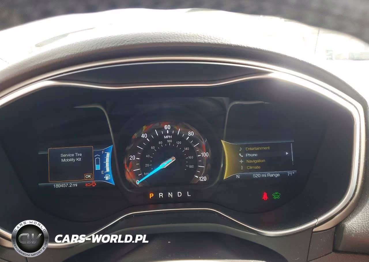 2016 Ford Fusion Se Phev VIN:3FA6P0PU4GR315995 - 9