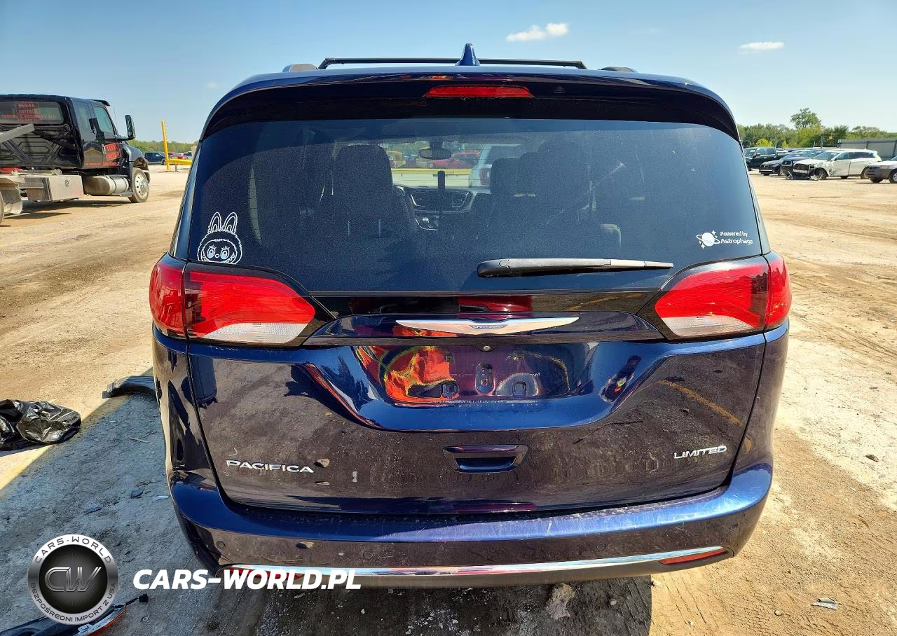 2017 Chrysler Pacifica Limited VIN:2C4RC1GG4HR803905 - 6