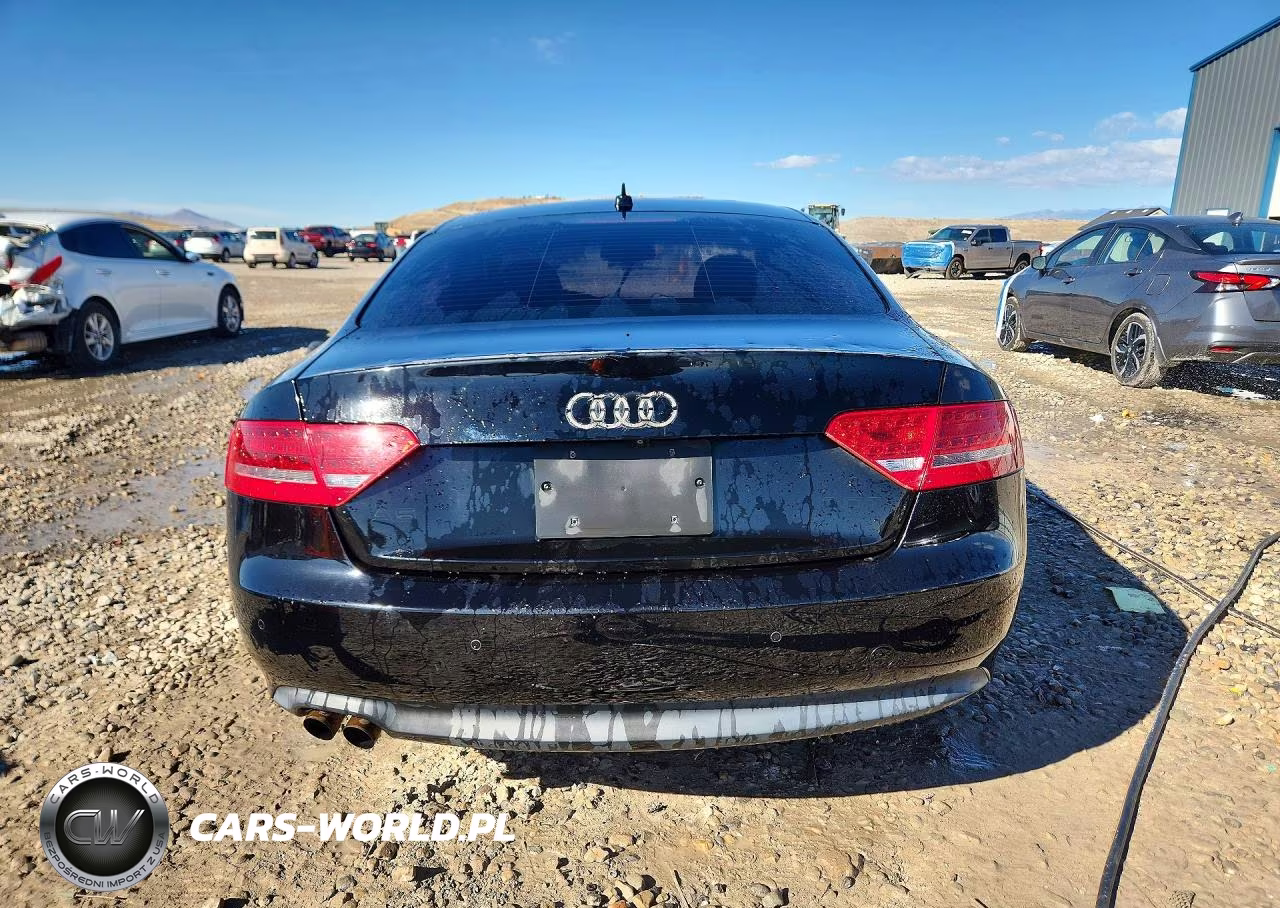 2011 Audi A5 Premium Plus VIN:WAULFAFR0BA008133 - 6