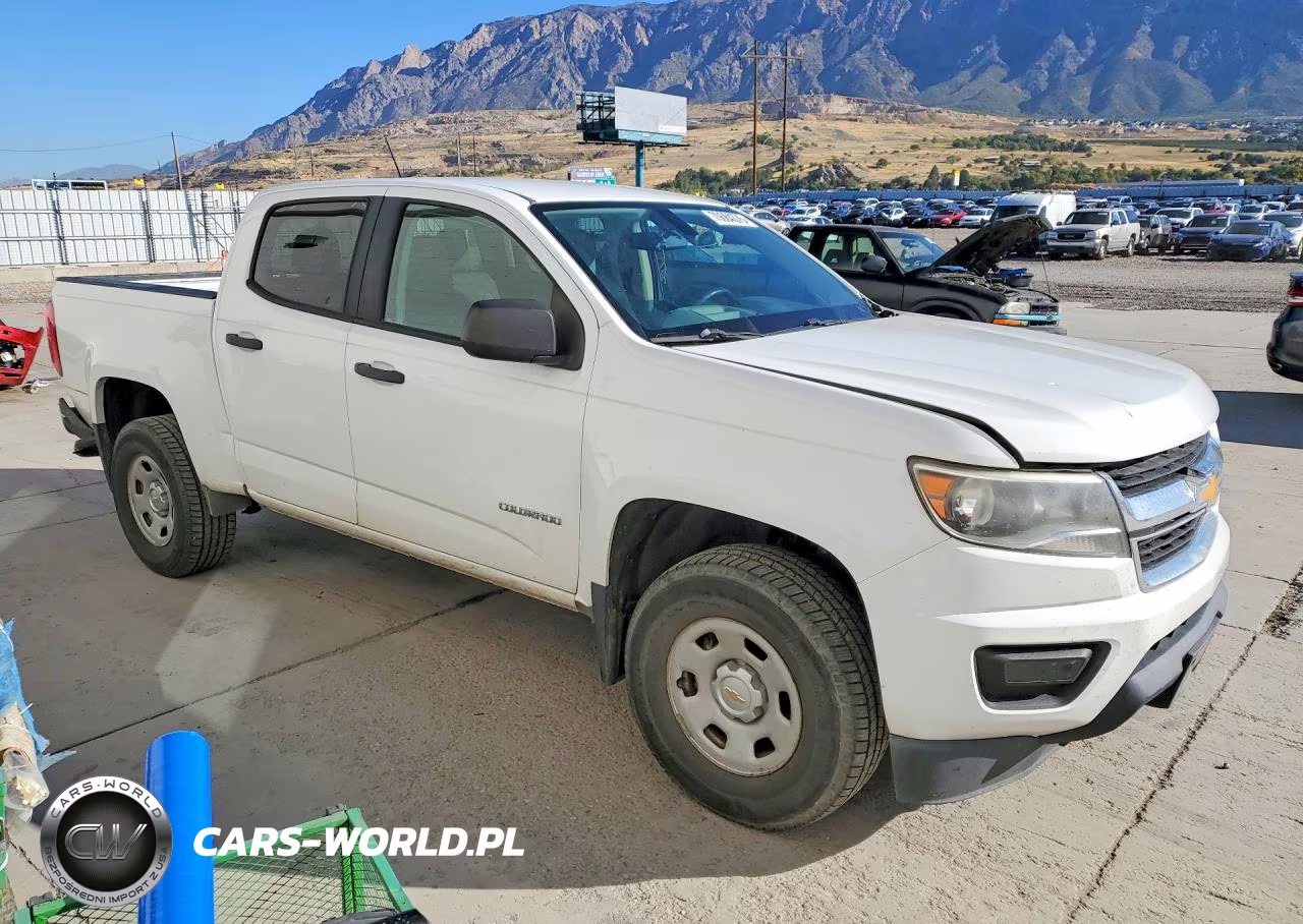 2018 Chevrolet Colorado VIN:1GCGSBEA0J1130605 - 4