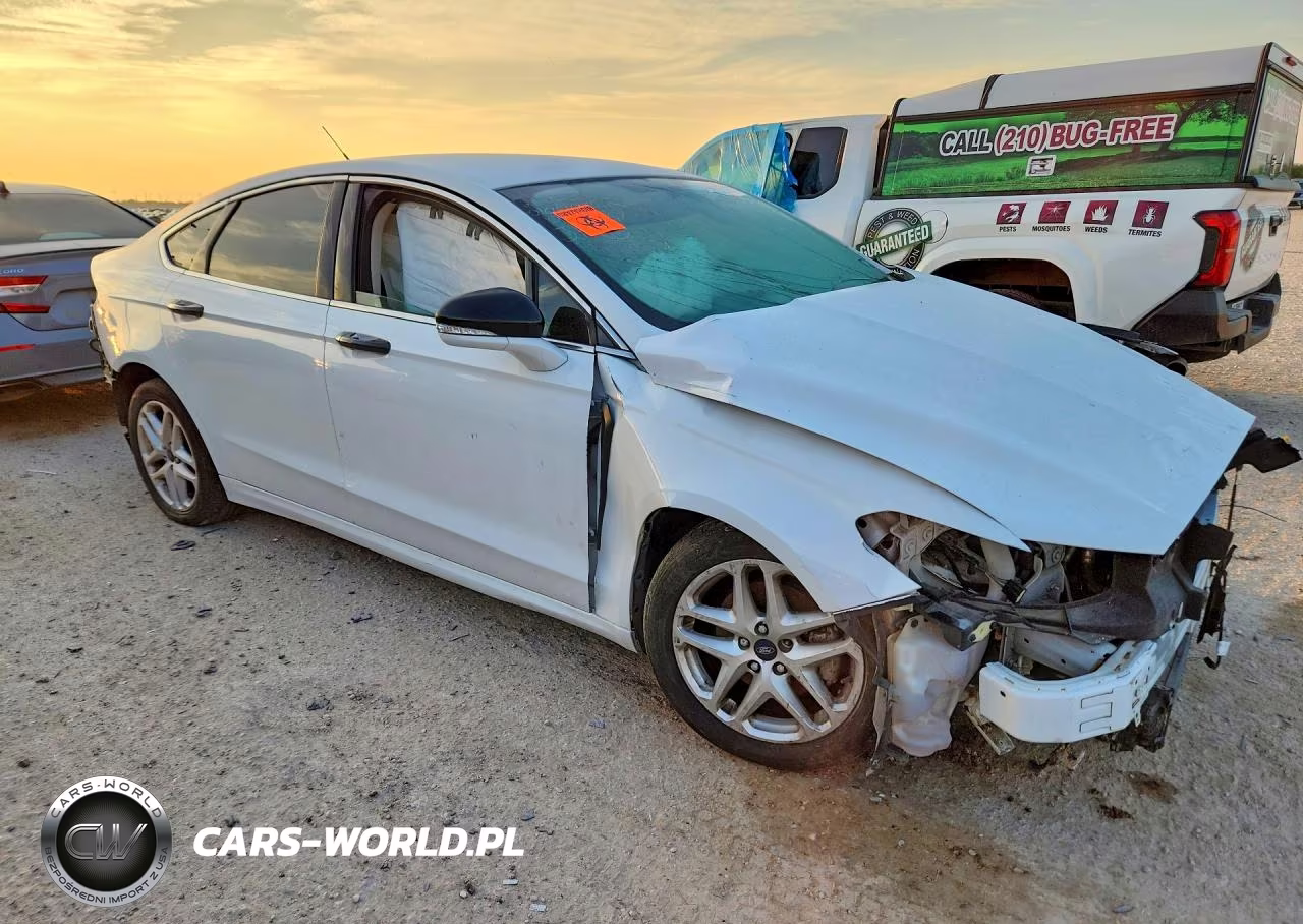 2018 Ford Fusion Se VIN:3FA6P0HDXJR192774 - 4