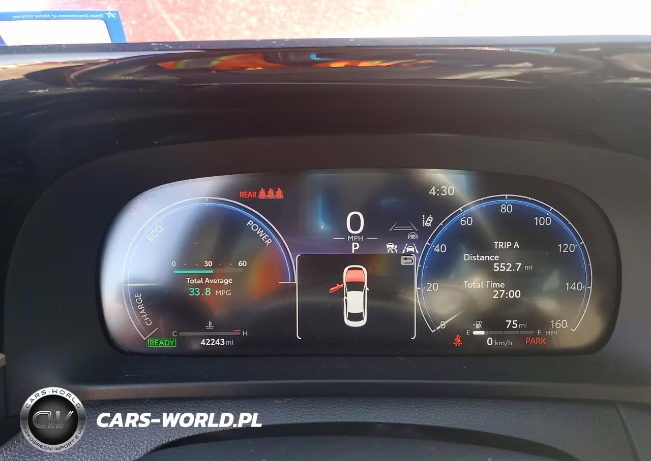 2023 Toyota Crown Limited VIN:JTDAAAAF6P3006419 - 9
