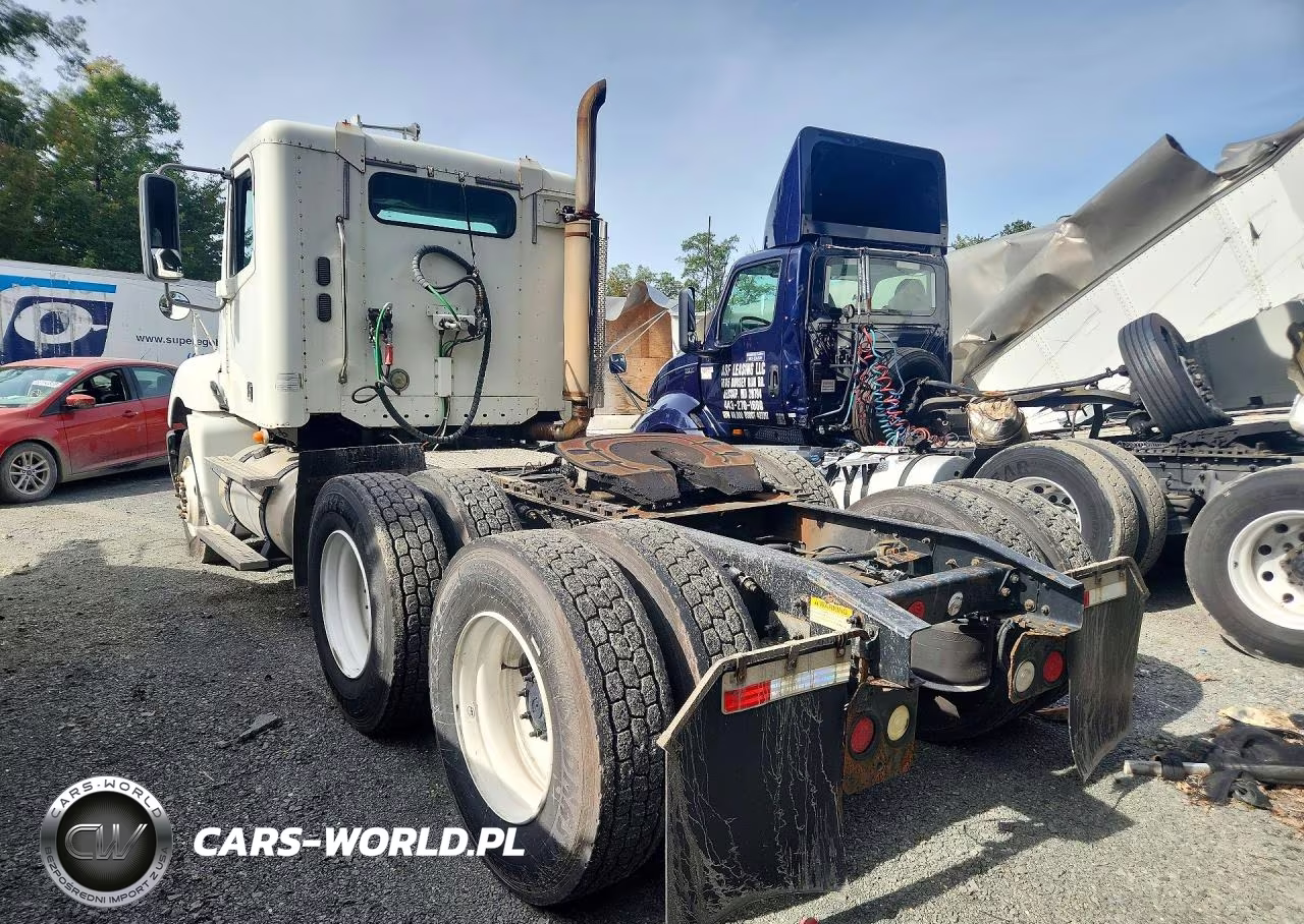 2007 Freightliner Conventional Columbia VIN:1FUJA6CK07LY77249 - 2