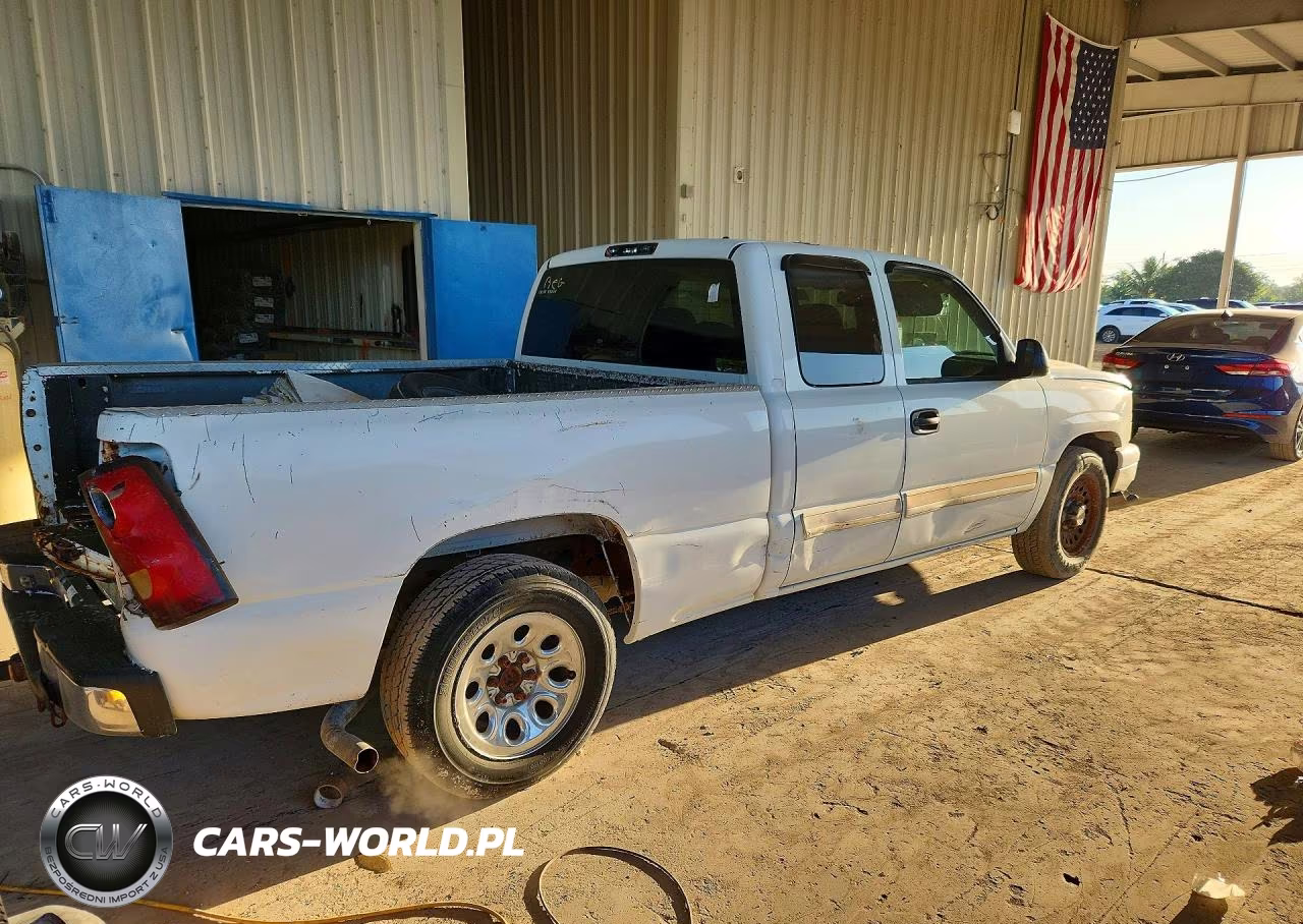 2006 Chevrolet Silverado 1500 VIN:2GCEC19V261299117 - 3