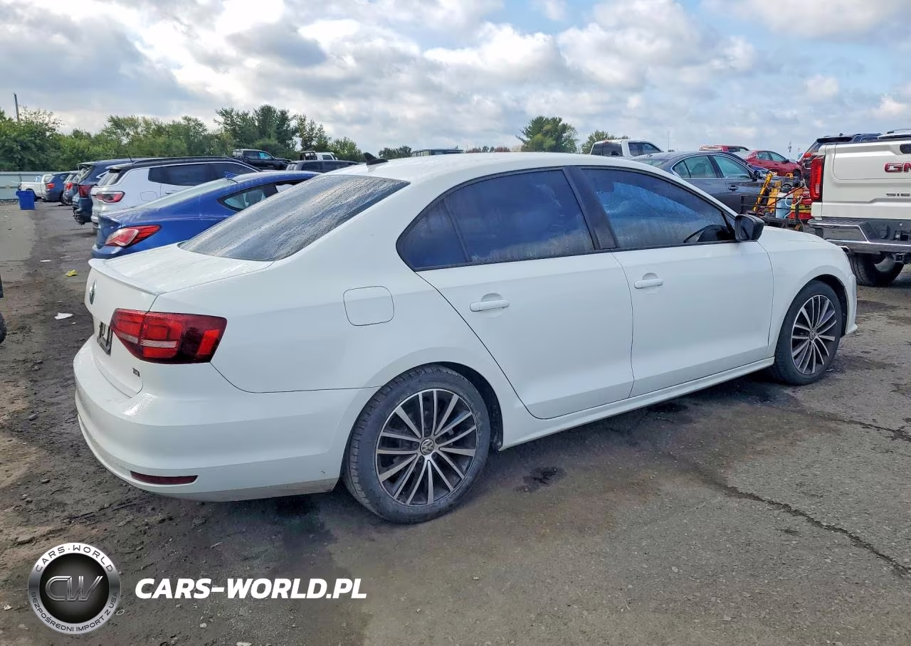 2016 Volkswagen Jetta Sport VIN:3VWD17AJ6GM361090 - 3