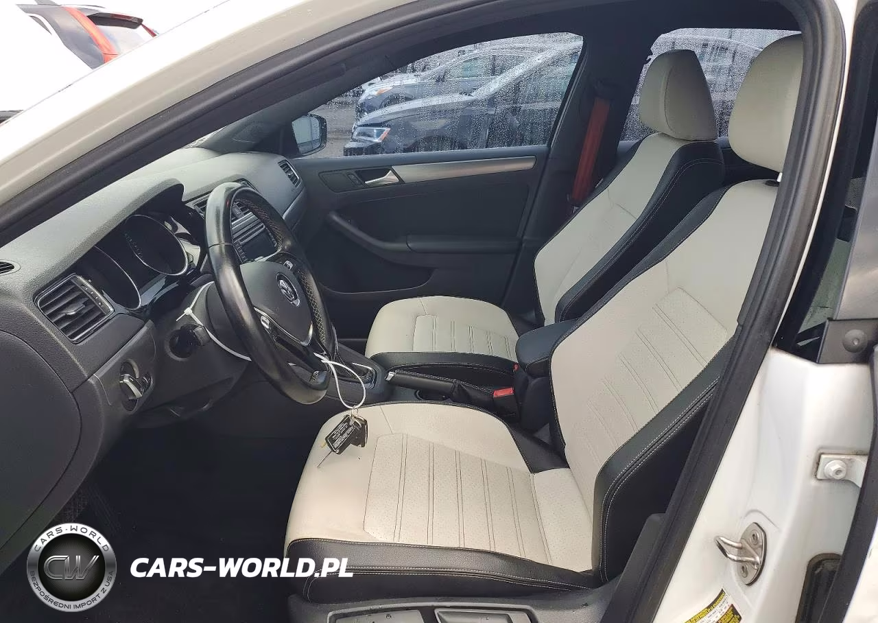 2016 Volkswagen Jetta Sport VIN:3VWD17AJ6GM361090 - 7