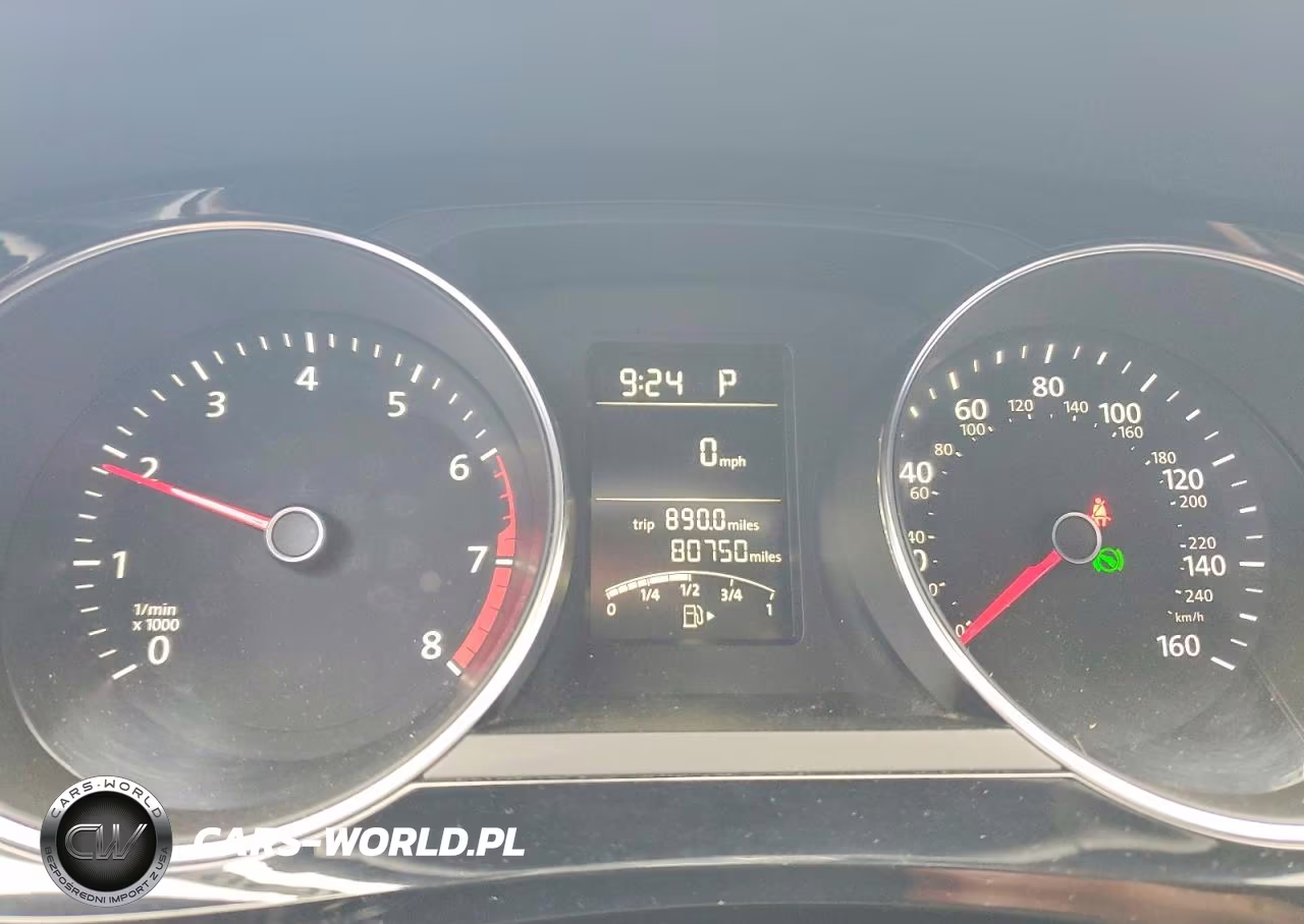 2016 Volkswagen Jetta Sport VIN:3VWD17AJ6GM361090 - 9