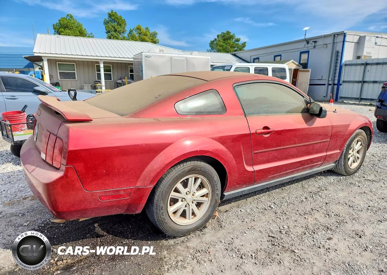 2007 Ford Mustang VIN:1ZVFT80NX75361418 - 3