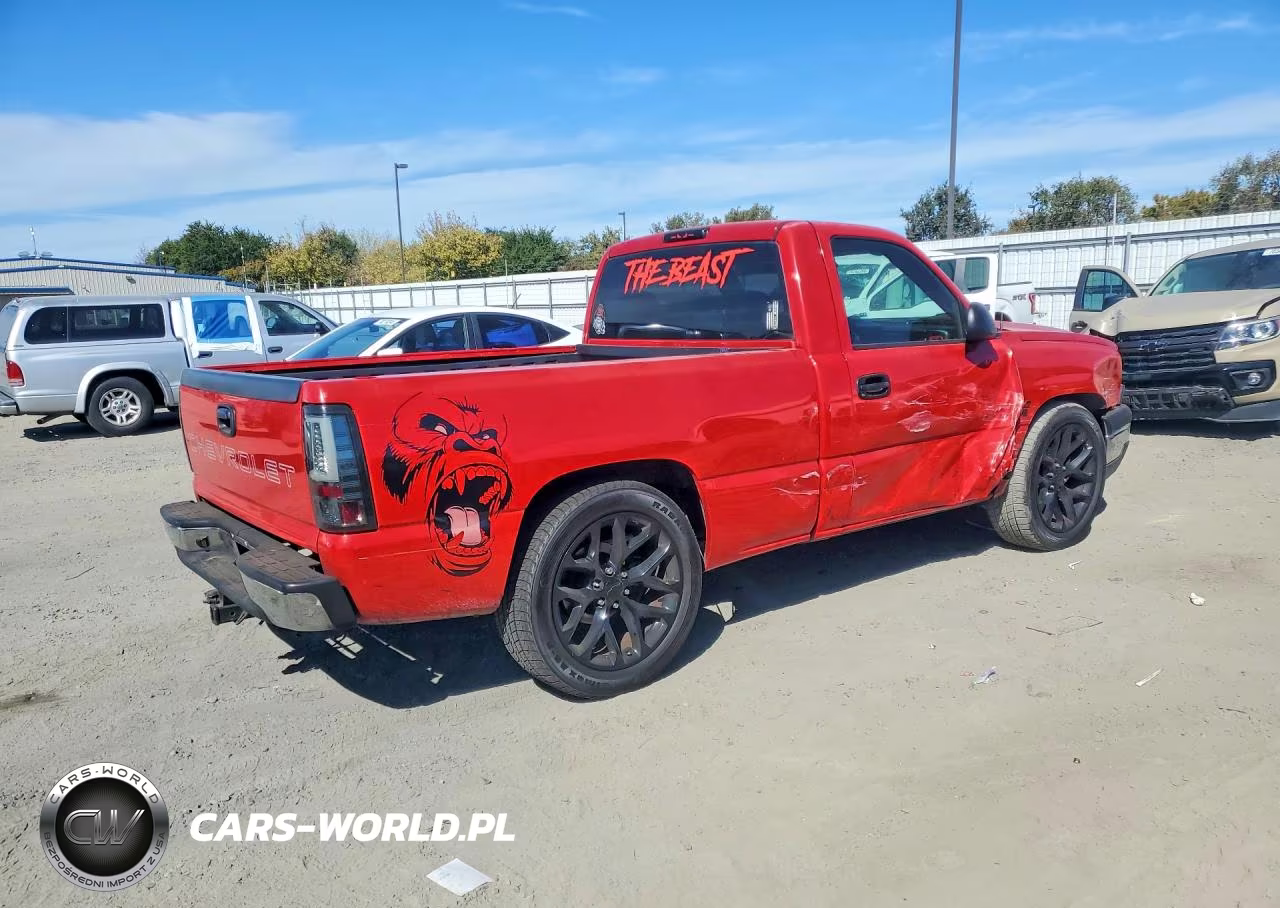 2005 Chevrolet Silverado C1500 VIN:1GCEC14V65Z144387 - 3
