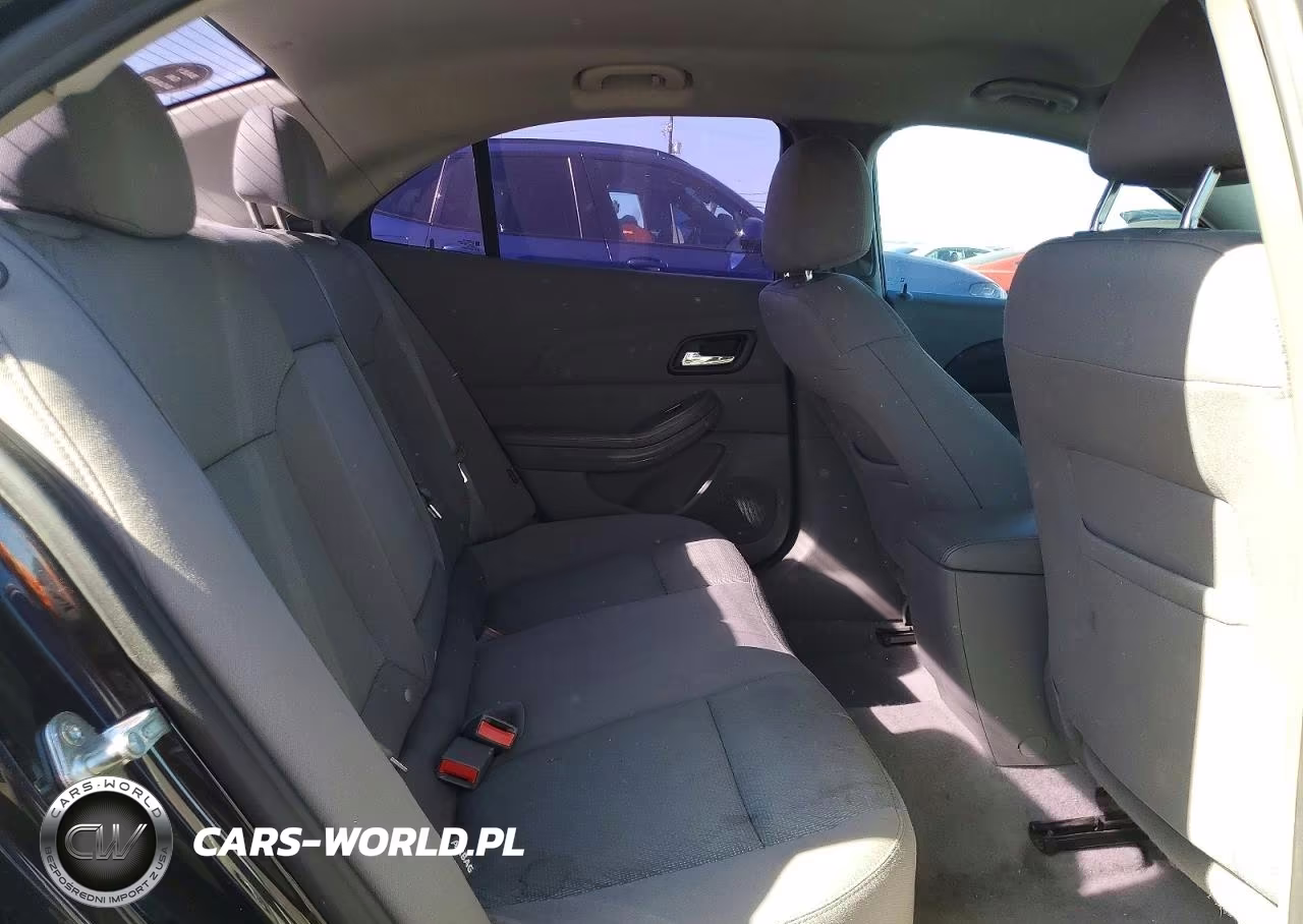 2014 Chevrolet Malibu Ls VIN:1G11B5SL5EF150699 - 10