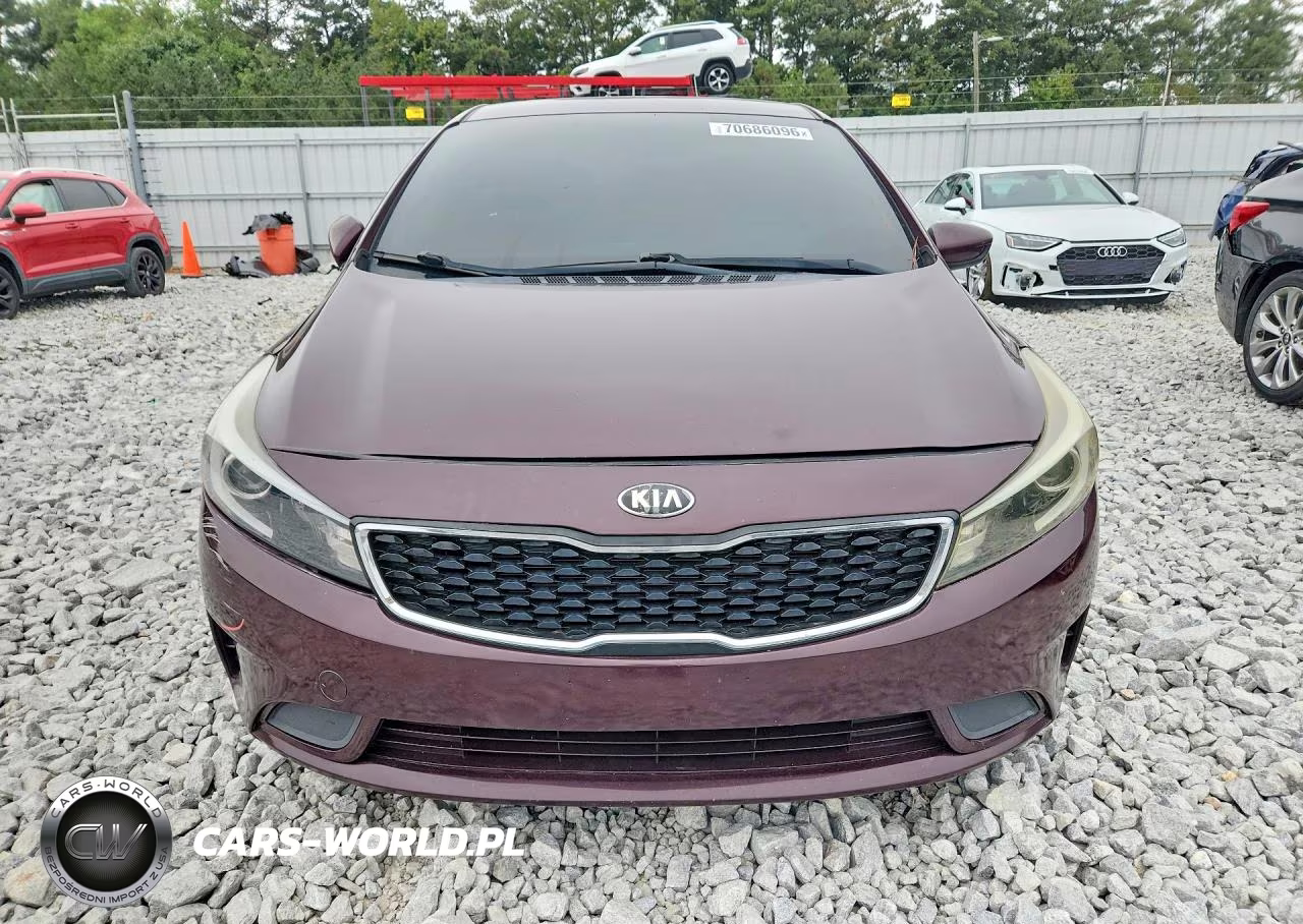 2017 Kia Forte Lx VIN:3KPFK4A72HE080959 - 5