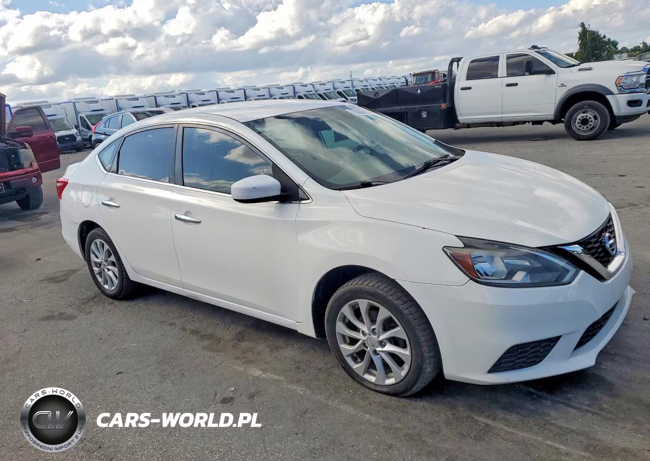 2019 Nissan Sentra S VIN:3N1AB7AP1KL615040 - 4