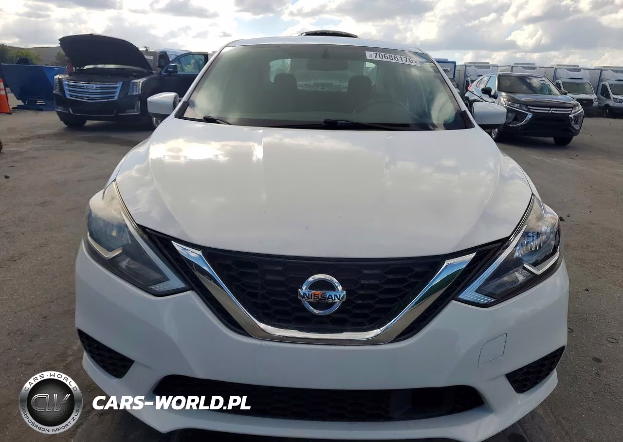 2019 Nissan Sentra S VIN:3N1AB7AP1KL615040 - 5
