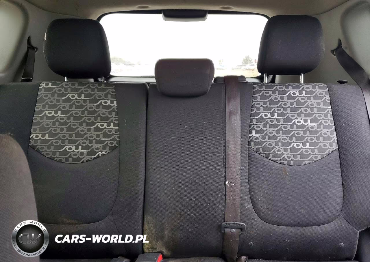 2011 Kia Soul + VIN:KNDJT2A20B7254843 - 10