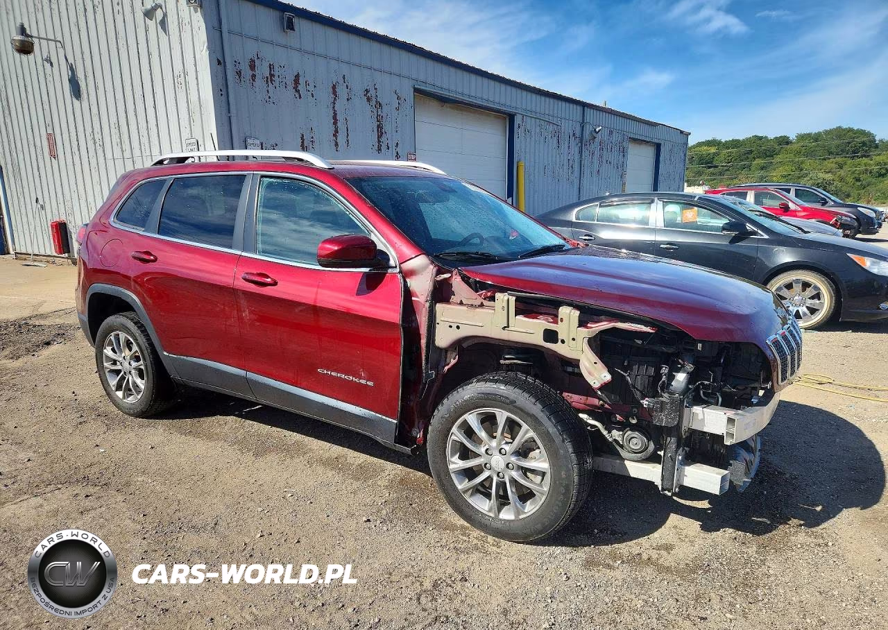 2019 Jeep Cherokee Latitude Plus VIN:1C4PJLLB7KD384221 - 4