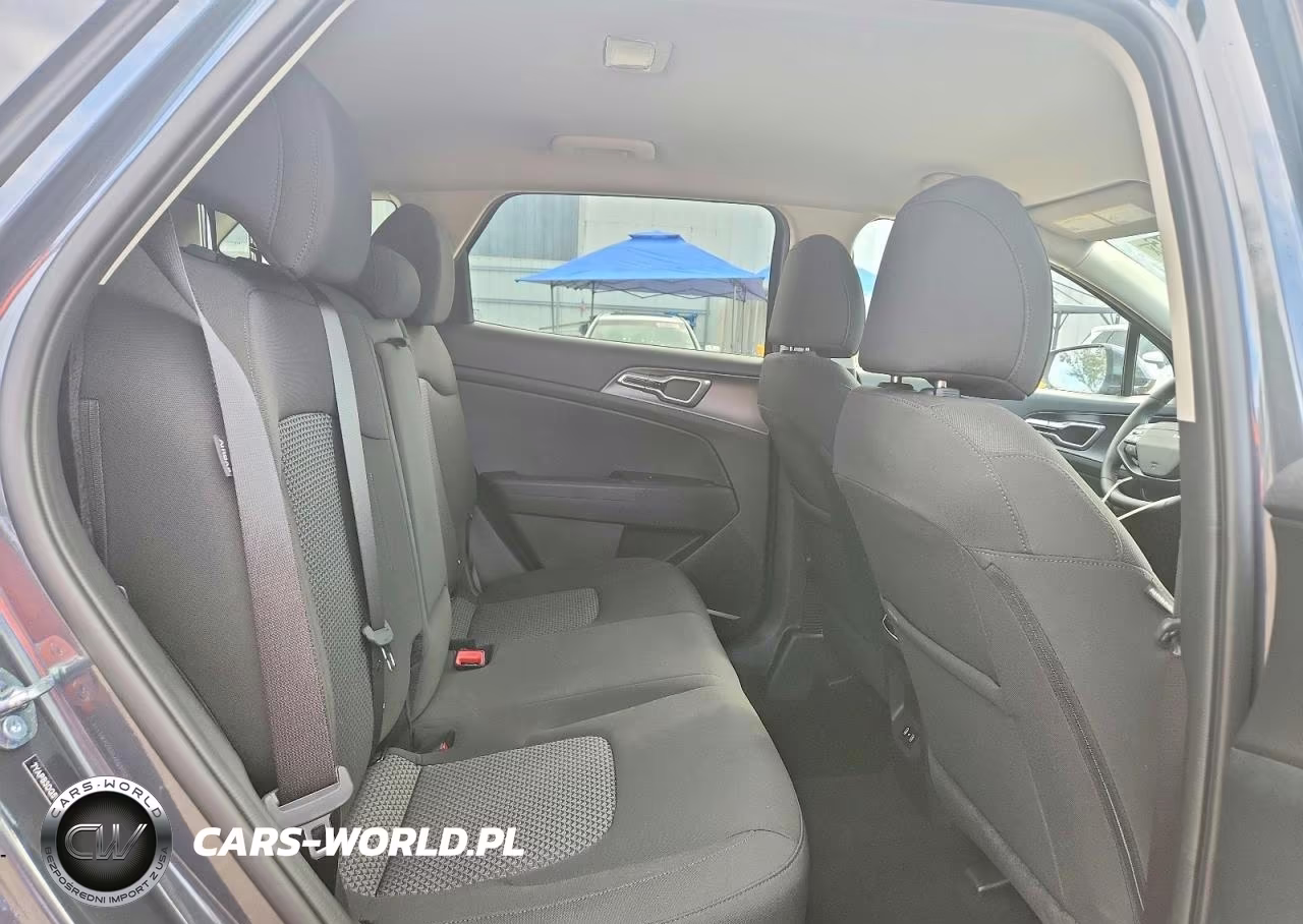 2027 Kia Sportage Hybrid Lx VIN:7YAPB3DG5VY003429 - 11