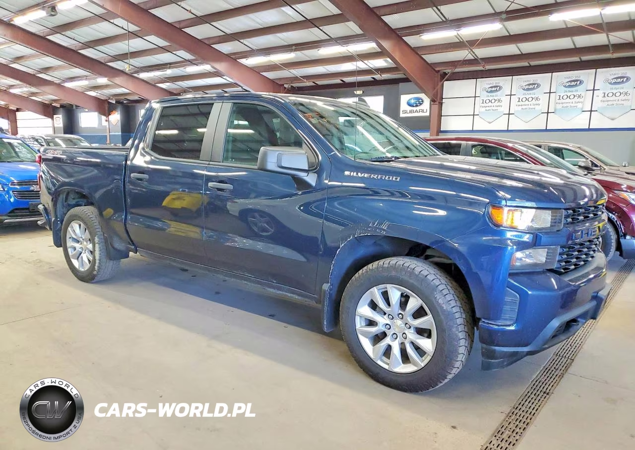 2020 Chevrolet Silverado K1500 Custom VIN:3GCPYBEK5LG241274 - 4