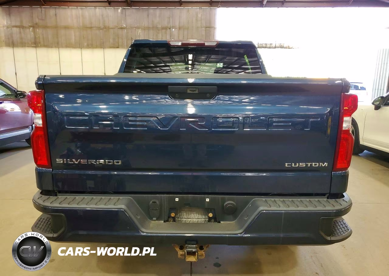 2020 Chevrolet Silverado K1500 Custom VIN:3GCPYBEK5LG241274 - 6