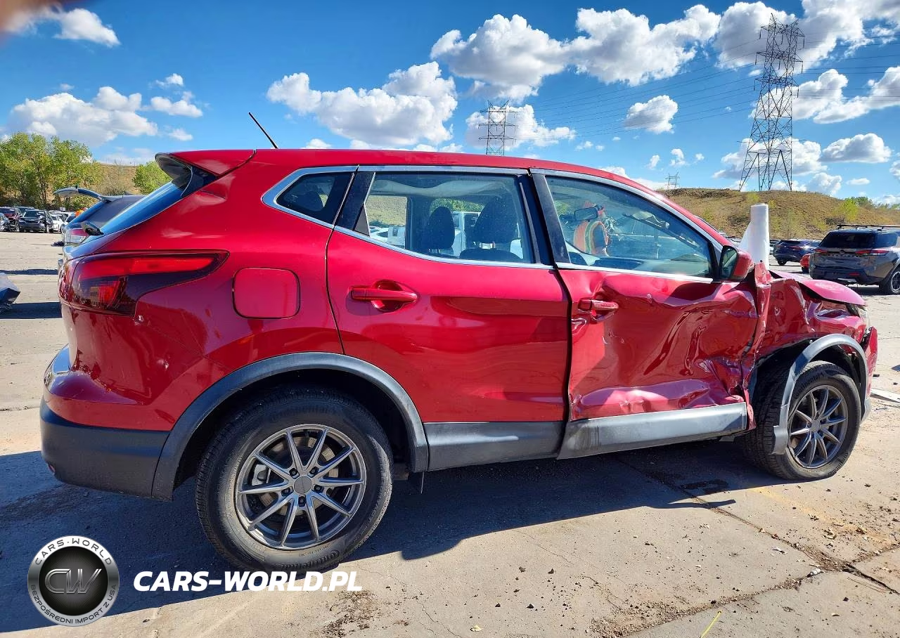 2018 Nissan Rogue Sport S VIN:JN1BJ1CP9JW180195 - 3