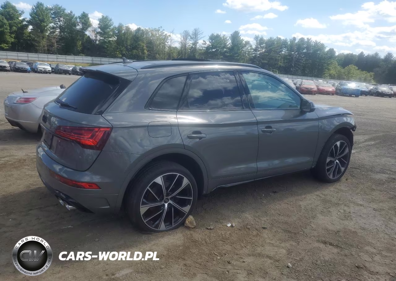 2024 Audi Sq5 Premium Plus VIN:WA1B4AFY2R2152115 - 3