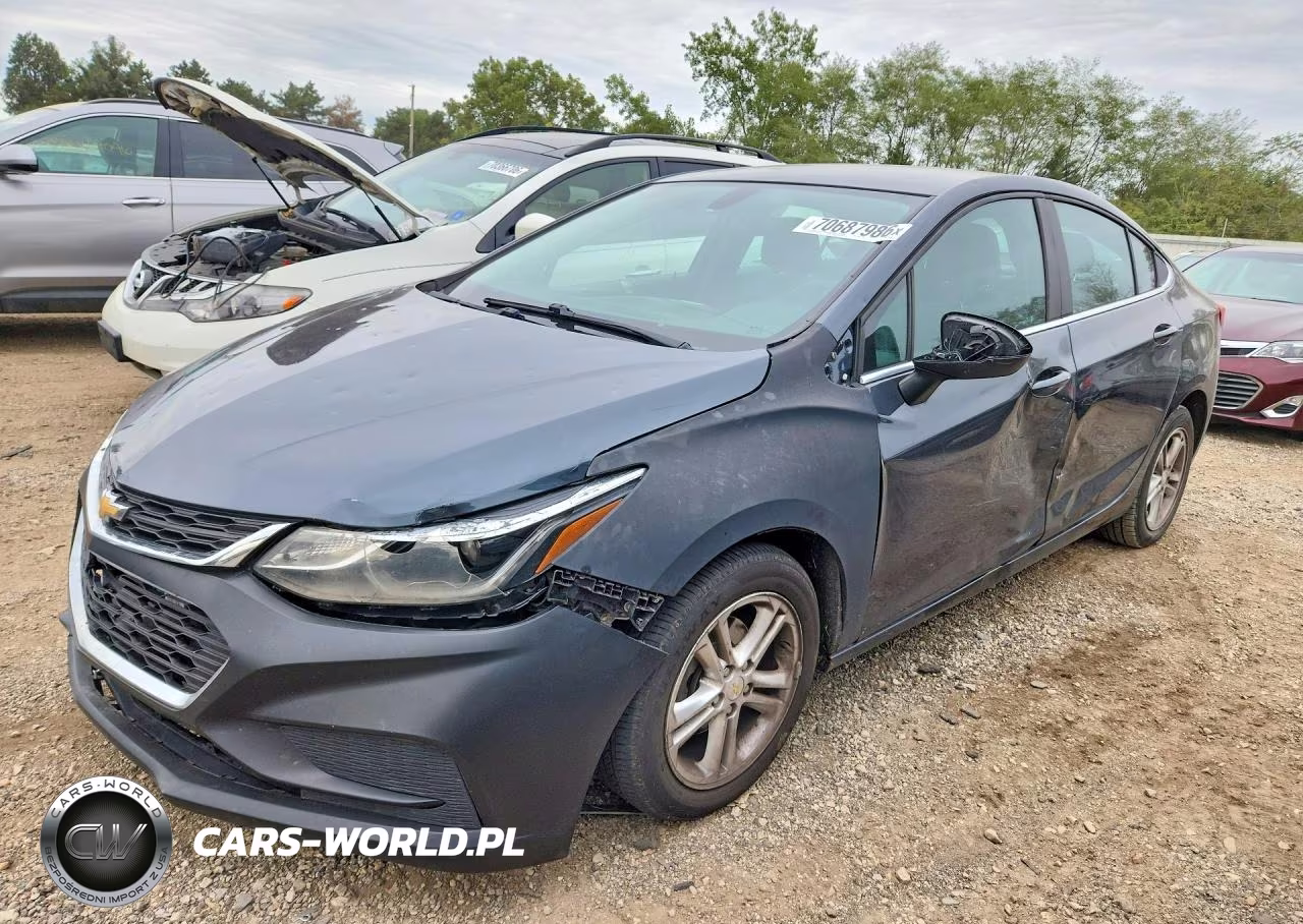 2017 Chevrolet Cruze Lt VIN:1G1BE5SM0H7162164 - 1