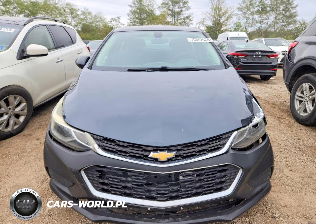 2017 Chevrolet Cruze Lt VIN:1G1BE5SM0H7162164 - 5