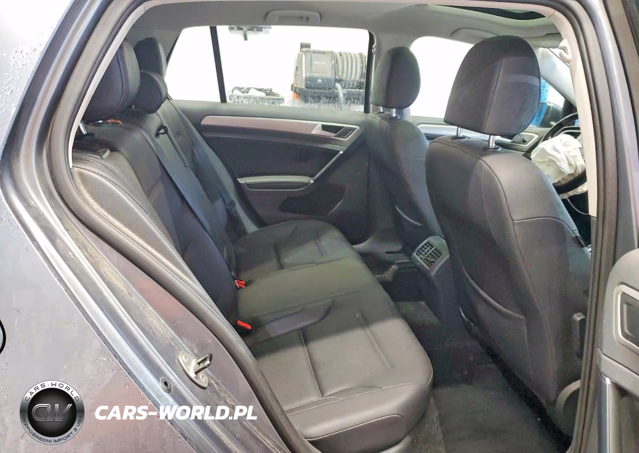 2015 Volkswagen Golf VIN:3VW217AU0FM004827 - 10