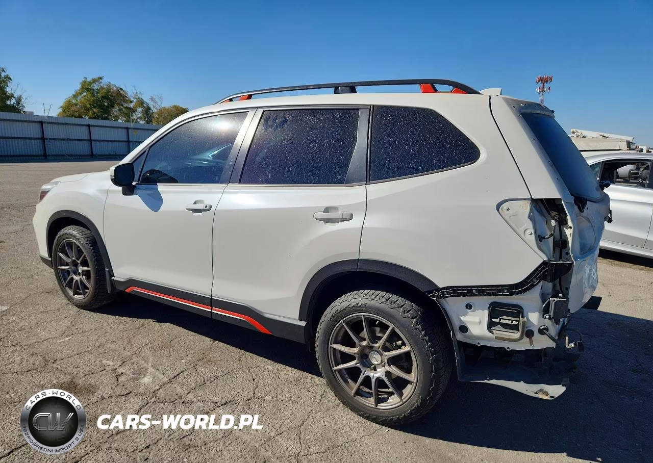 2020 Subaru Forester Sport VIN:JF2SKARC8LH594088 - 2