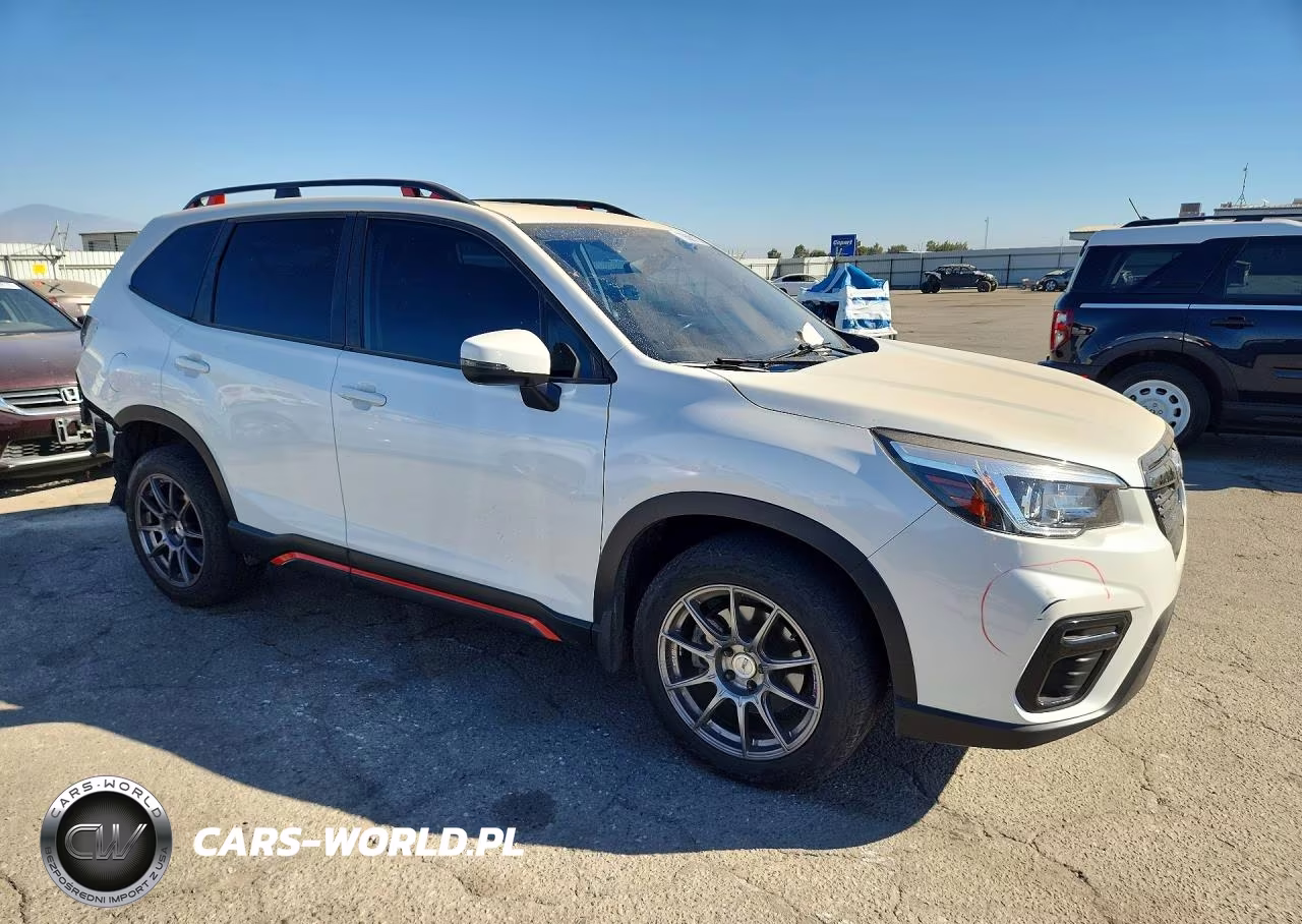 2020 Subaru Forester Sport VIN:JF2SKARC8LH594088 - 4