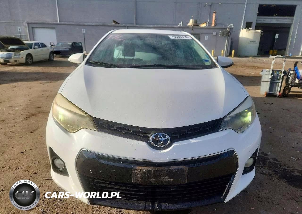2015 Toyota Corolla S Plus VIN:2T1BURHE2FC370950 - 5