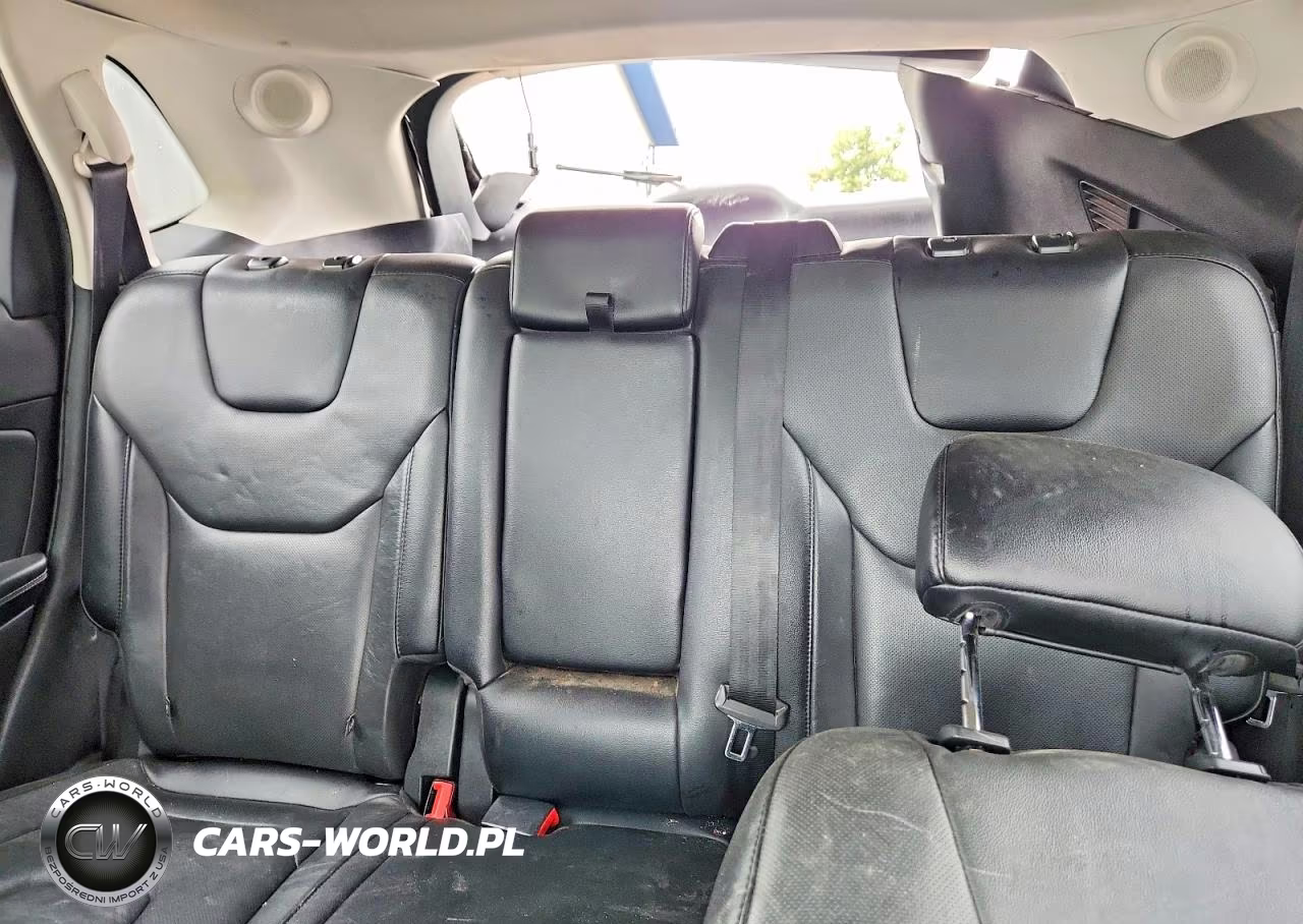 2019 Ford Edge Titanium VIN:2FMPK3K96KBB09873 - 10
